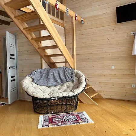 Forest Hills Yaremche