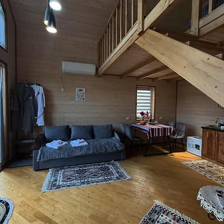 Forest Hills Apartment